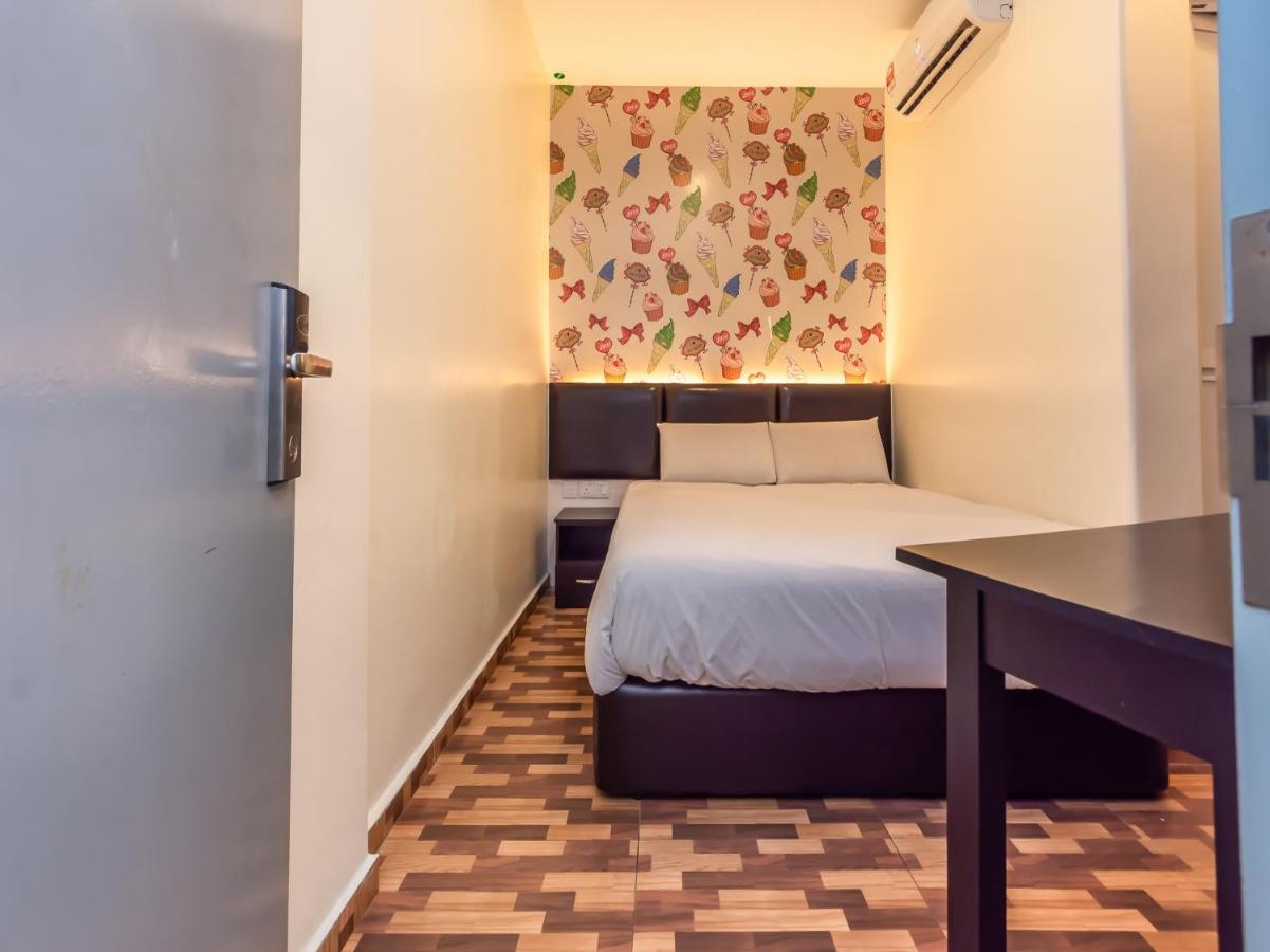 Gold City Hotel Malacca Екстериор снимка